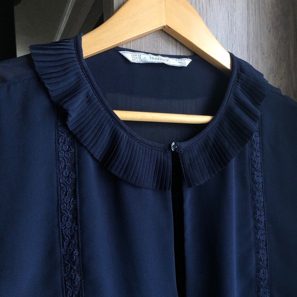 Zara Trafaluc Feminine Blouse - Picture 2 of 5